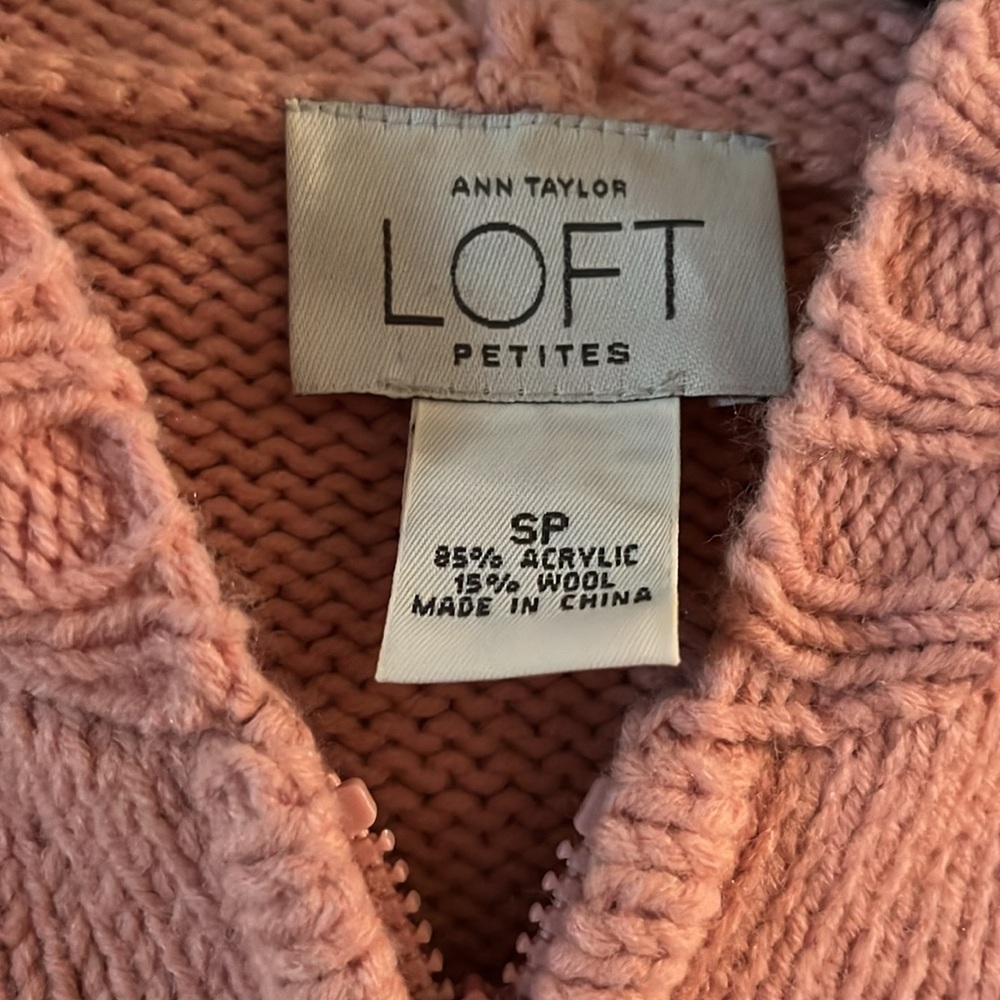 Sweet Sweater - Picture 3 of 4